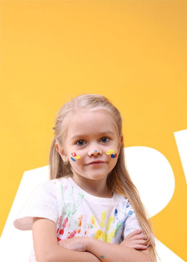 <p><div class="metafield-rich_text_field"><h1>Kreatywne<br />
zabawki</h1></div></p>